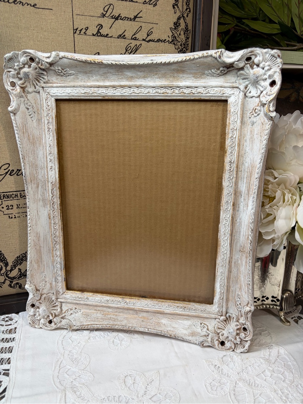 Vintage painted wood white gold picture frame - Picture 7 of 7